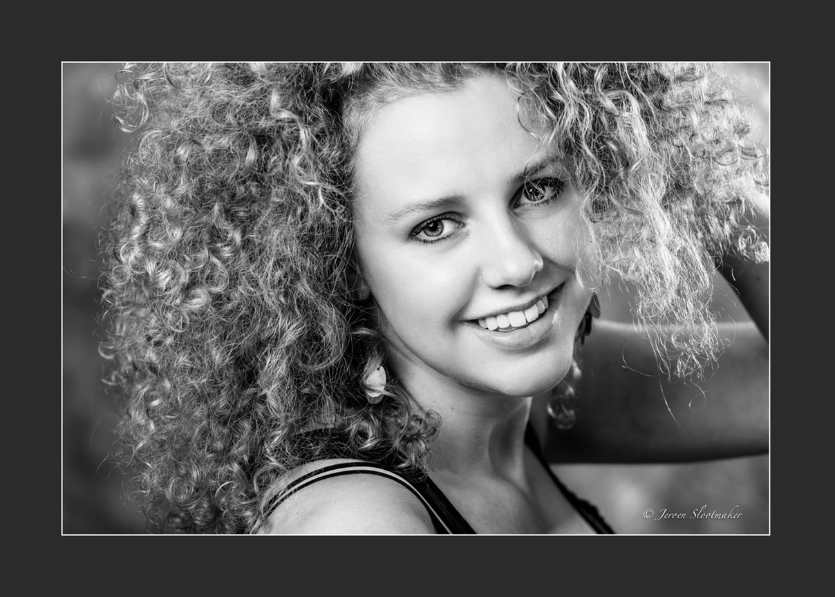 Jo�lle 6749 b&w small